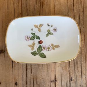 Wedgewood Wild Strawberry Jewelry Dish
